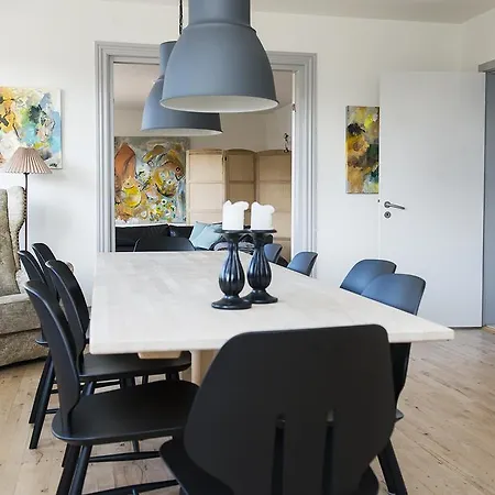 Molvangvej 2 * Jelling